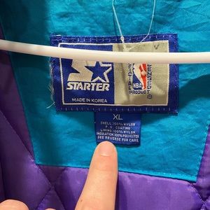 Charlotte Hornets vintage Starter jacket